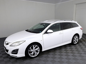 Mazda 6 Luxury Facelift ATM 2.0 114kW (2 фото из 7)