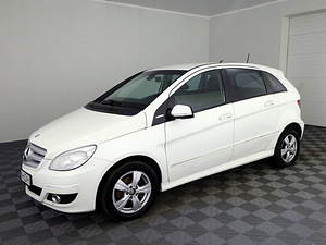 Mercedes-Benz B 170 Luxury Facelift 2.0 85kW (2 foto / 7)