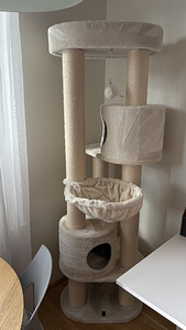 Дом для кошек (4 фото из 4)