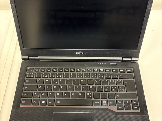 Fujitsu LifeBook E5410