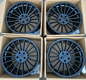 R21 Haxer veljed rehvidega 5x120 UUS - X5 X6 E70 F15 (2 foto / 6)