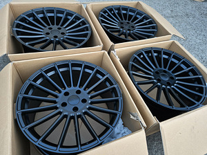 R21 Haxer veljed rehvidega 5x120 UUS - X5 X6 E70 F15 (3 foto / 6)