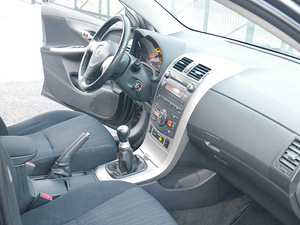 Toyota Corolla 1,4 дизель / 2009 / 280000 км (9 фото из 11)