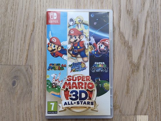 Nintendo Switch — Super Mario 3D All-Stars