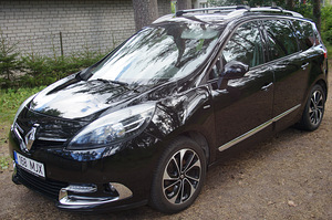 Renault Grand Scenic BOSE (1 фото из 13)