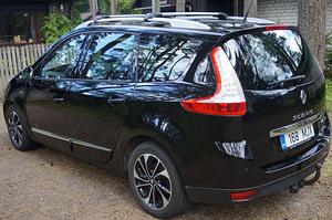Renault Grand Scenic BOSE (4 фото из 13)