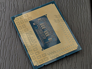 Процессор Intel Core i5-14400F LGA1700 (2 фото из 2)