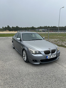BMW e60 523i (2 фото из 8)