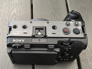 Sony FX30 Cinema Line kere – väga heas korras, garantii (2 foto / 5)