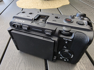 Sony FX30 Cinema Line kere – väga heas korras, garantii (3 foto / 5)