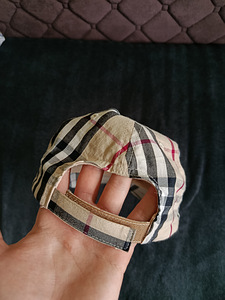 Кепка Burberry (2 фото из 4)