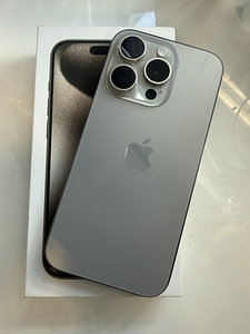 iPhone 15 Pro 256GB (1 фото из 4)
