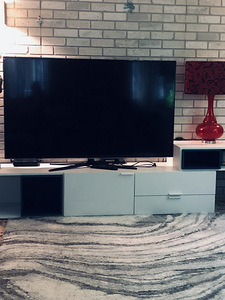 Телевизор Samsung 60" (2 фото из 4)