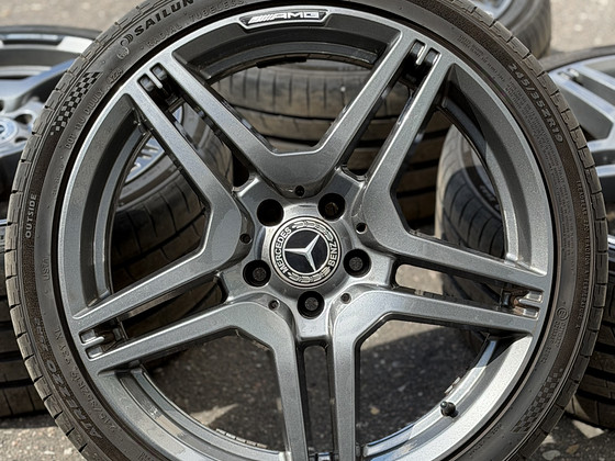 19" Mercedes-Benz AMG erilaiad veljed 5x112 + suverehvid