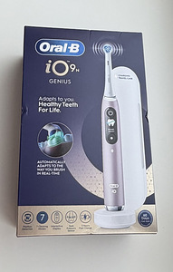 Oral B iO9 N Genius Rose Quartz / Black Onyx (1 фото из 10)