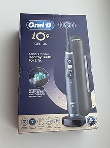 Oral B iO9 N Genius Rose Quartz / Black Onyx (6 фото из 10)