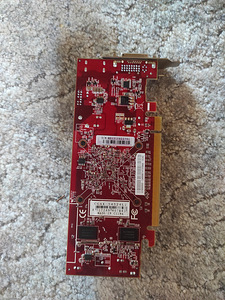 AMD Radeon HD 5450 1 gb (1 foto / 4)