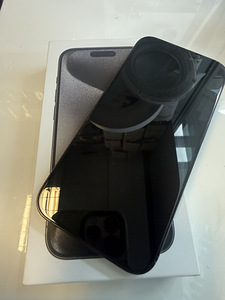 iPhone 15 Pro 256GB (2 фото из 4)