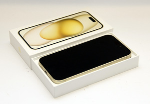Mobiiltelefon Apple iPhone 15 128GB (3 foto / 3)