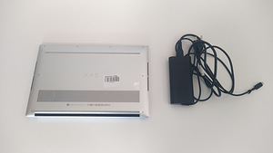 Dell XPS 9530 RTX4050 i7-13700H 512GB-SSD 16GB-DDR5 (3 foto / 3)