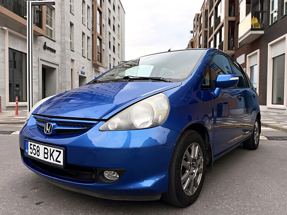 HONDA JAZZ / AUTOMAAT / REG. TASU MAKSTUD / ÜV 10.2026