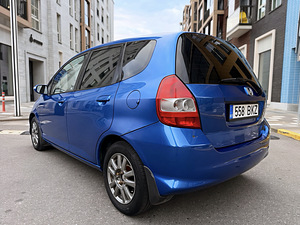 HONDA JAZZ / АВТОМАТ / РЕГ. СБОР ОПЛАЧЕН / ТО 10.2026 (4 фото из 15)