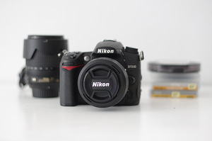 Почти как новая профессиональная камера Nikon D7000 с полным (1 фото из 8)
