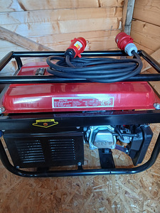 Bensiinigeneraator 4.5 KW (4 foto / 5)