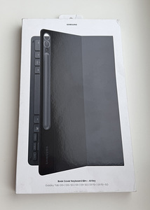 Samsung Galaxy Tab Book Cover Keyboard Slim S10+ , Black (1 фото из 2)