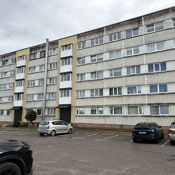 Estonia pst 20, Ahtme, Kohtla-Järve, Ida-Virumaa