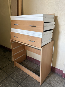 Sahtlitega kummut (1 foto / 4)