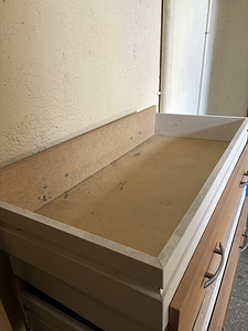 Sahtlitega kummut (3 foto / 4)
