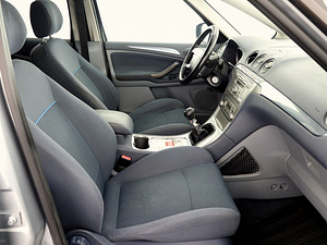 Ford S-MAX Comfort 1.8 TDCi 92kW (6 foto / 7)