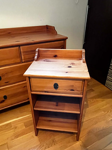 Müüa voodi, kummut ja öökapp (8 foto / 8)