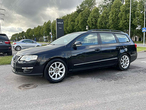 VOLKSWAGEN PASSAT (1 foto / 11)