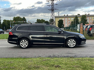 VOLKSWAGEN PASSAT (5 foto / 10)