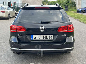VOLKSWAGEN PASSAT (8 foto / 10)