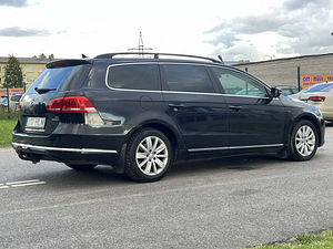VOLKSWAGEN PASSAT (7 foto / 10)