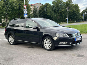 VOLKSWAGEN PASSAT (2 foto / 10)