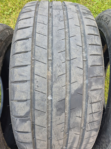 225/45R17 Suverehvid dot 3225 (3 foto / 9)