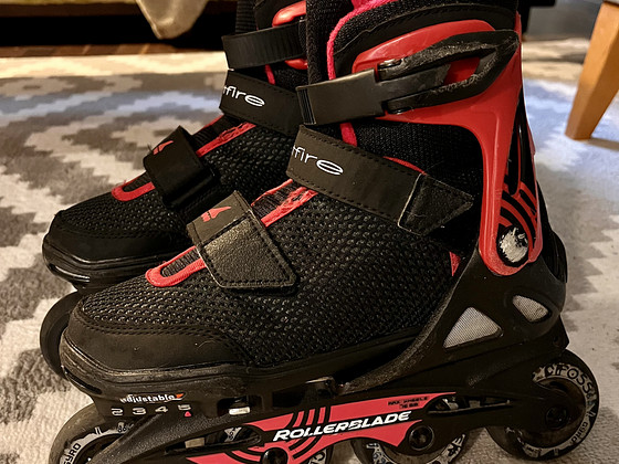 Takkekinnitusega rulluisud Rollerblade Spitfire SL 32–36,5