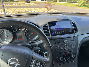 Müüa Opel Insignia 2011 (2 foto / 9)