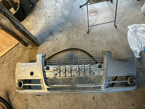 Audi A4 B7 esistange / Audi A4 B7 esistange (1 foto / 3)