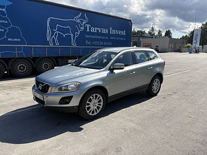 Volvo XC60 2,4D 136kw 4x4 (2 foto / 15)