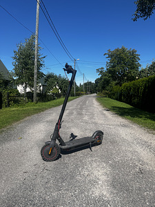 Электросамокат Mi Scooter Pro (1 фото из 1)
