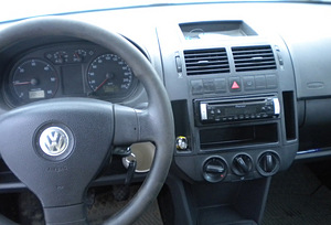 Volkswagen Polo (6 foto / 8)