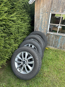 Kia sorento veljed koos rehvidega (1 foto / 3)