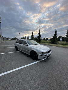 BMW e39 Регистрационный сбор оплачен. (2 фото из 9)