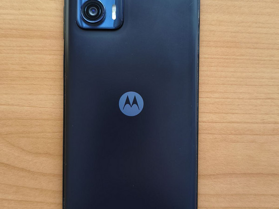 Motorola G73
