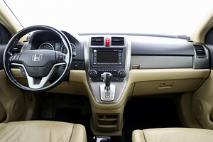 Honda CR-V Luxury ATM 2.0 110kW (5 foto / 9)